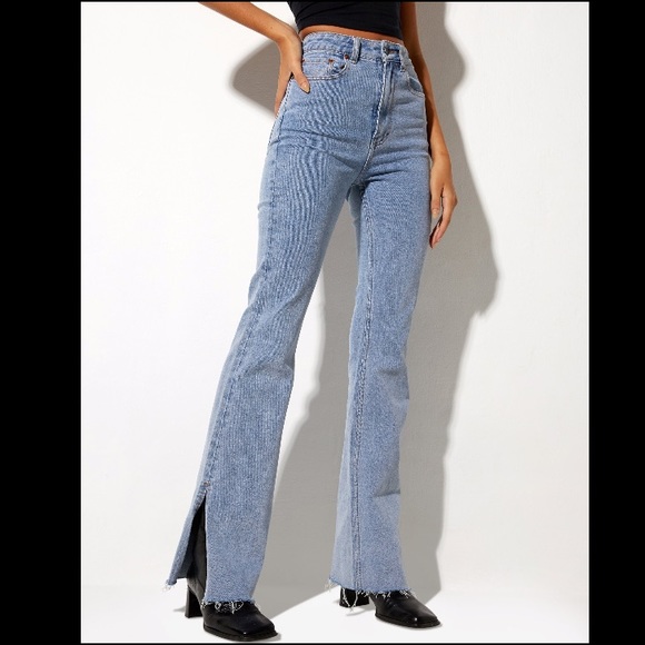 Motel Rocks Split Bootleg Jean in Light Wash - Picture 1 of 5